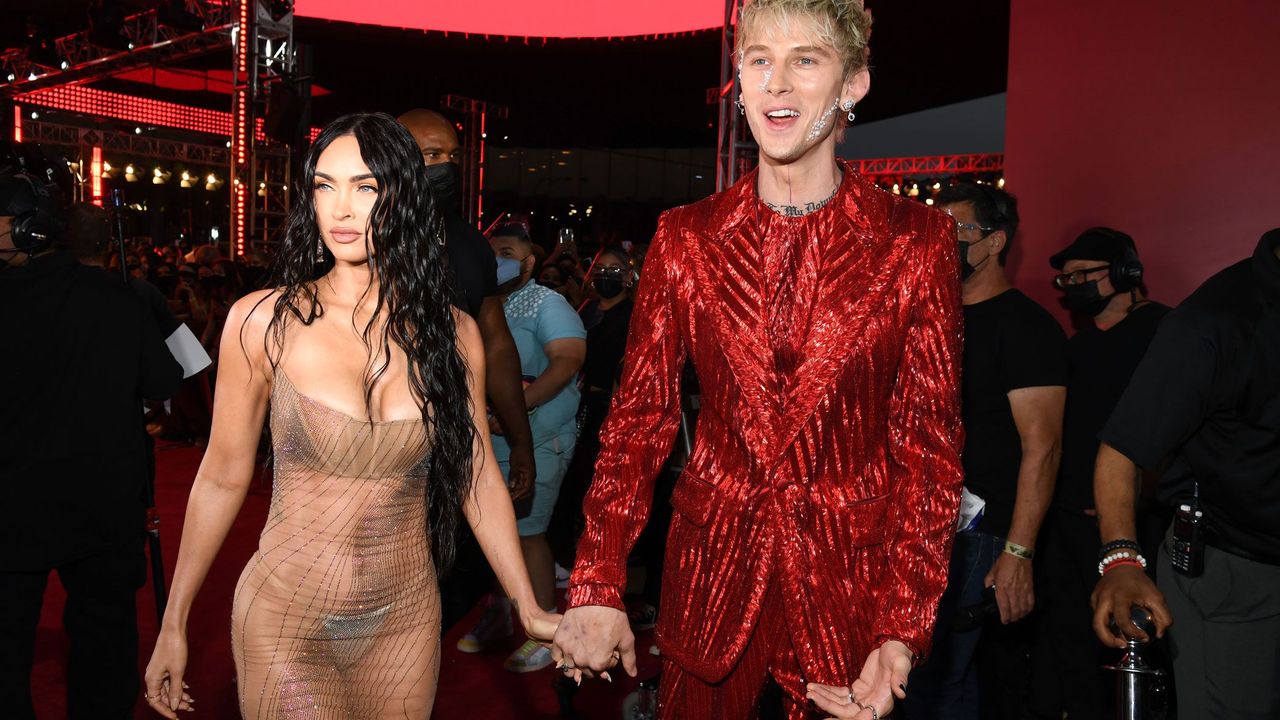 The VMAs Naked Dresses Everyone *Still* Talks About