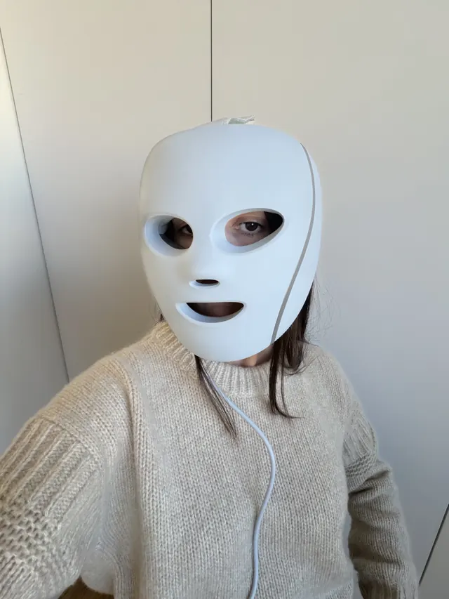 Dermatologists Have Spoken—These Are The Only Red Light Therapy Masks Worth Buying