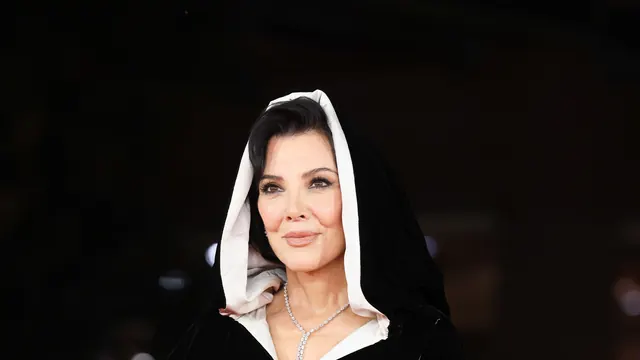 From Elizabeth Taylor to Kim Kardashian and Kris Jenner: The Starry History of the Scorpio Cape