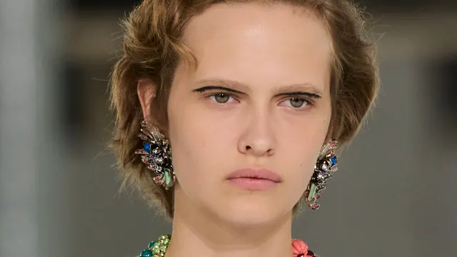 Vogue’s Paris Beauty Trend Report