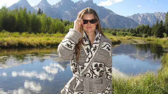Heading West: 5 Perfect Fall Outfits Spotted in Wyoming and Montana