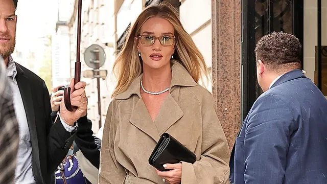 First Sienna, Now Models in Paris—Stylish Dressers Keep Wearing This Jacket