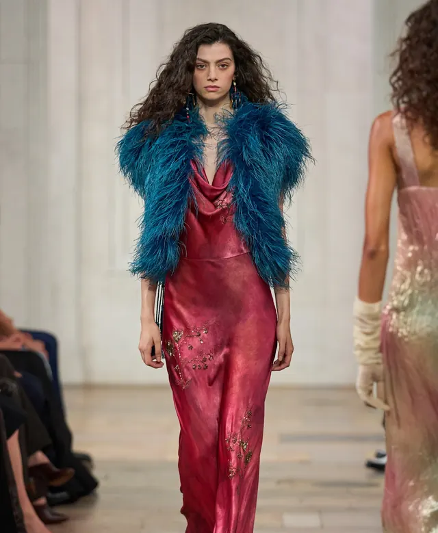 These Unexpected Color Combinations Dominated The SS27 Runways
