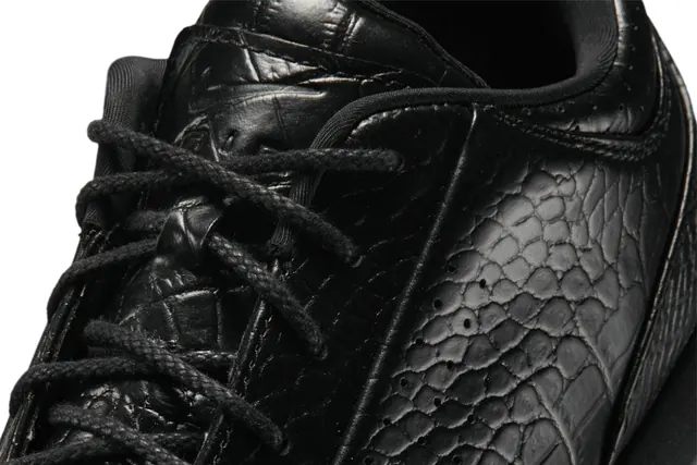 Nike’s Croc Air Max Sneaker Is a Rugged Classic With a Bite