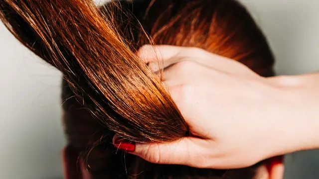 Could “Dry Conditioning” Give You Healthier, Shinier Hair?