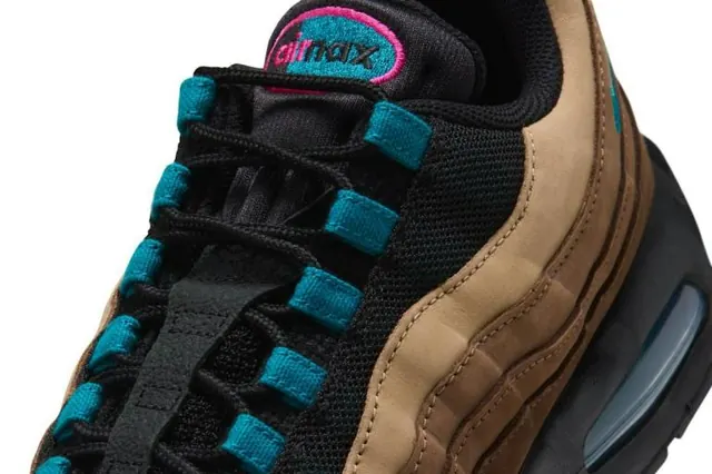 This Air Max Is Cosplaying As Retro Outdoor Gear