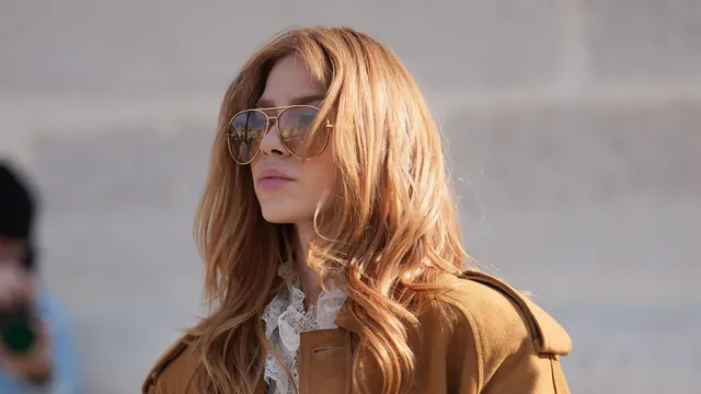 The Delicate Way to Brush Fine Hair Without Causing Damage