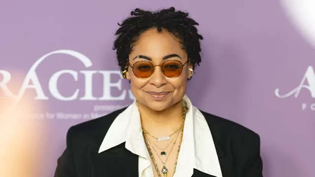 Raven-Symoné on Body Image, Breast Reductions, and Ditching “Performative Hyperfemininity”