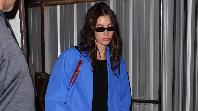 In-the-Know Dressers Are Already Wearing Coats In This Soon-to-Be-Trending Shade