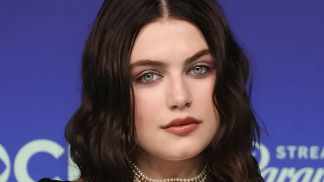 Ella Bright Ditches Her Signature Hair Color for Something Witchy at the 2026 VMAs