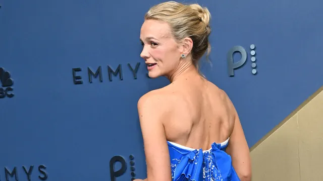 Mary-Kate and Ashley Designed Carey Mulligan's Emmy Red Carpet Dress