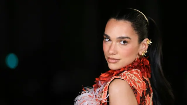 The Most Stylish Front-Row Stars At Paris Fashion Week SS27