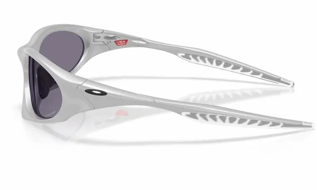 Oakley 发布全新 Suture Coat 太阳镜