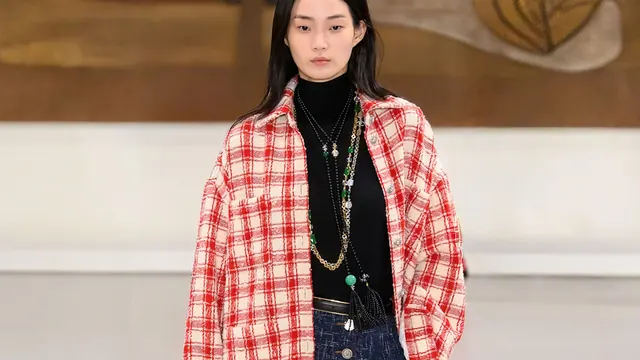 Not Black—This Is the Elegant Color Every Sophisticated Person Will Wear This Fall